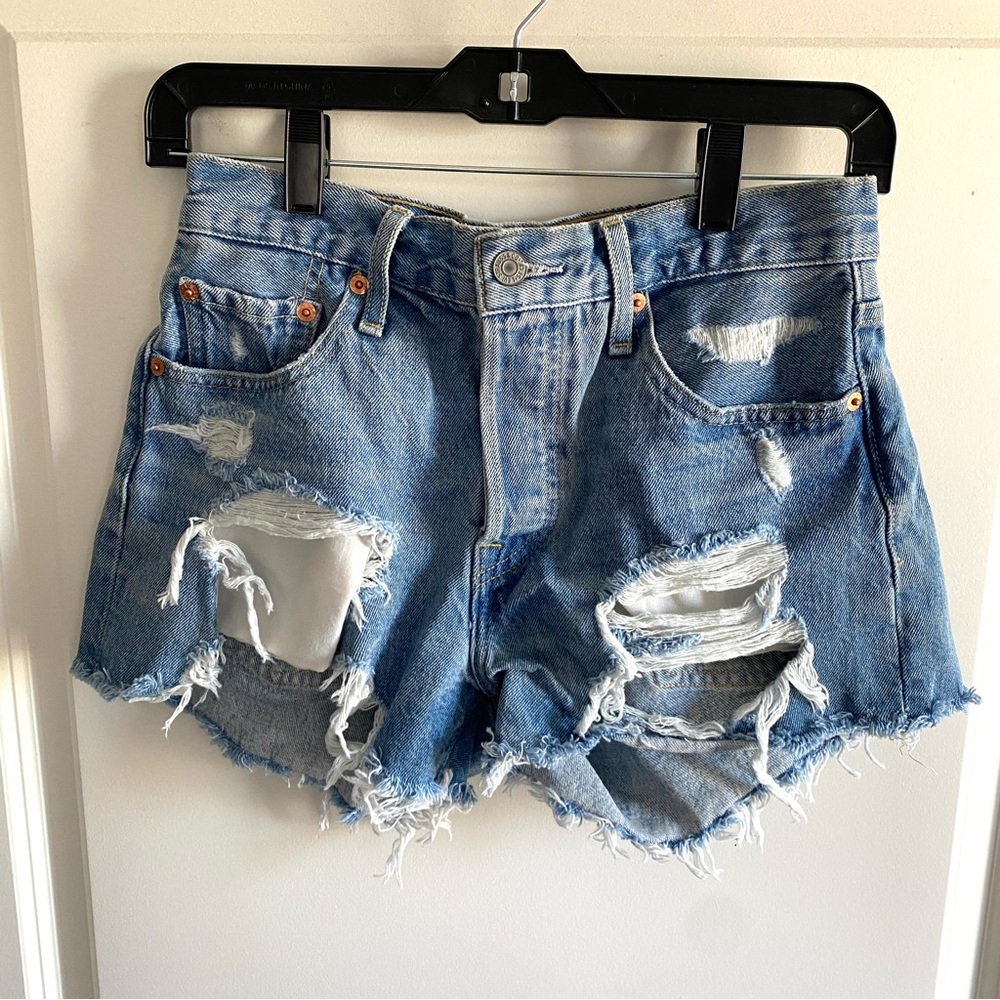 Levi's Blue Distressed Denim Jean Shorts Sz 25